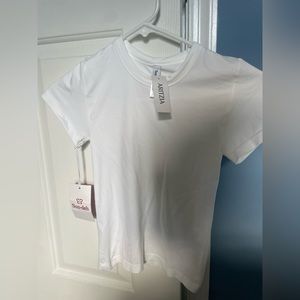 aritzia white shirt NWT